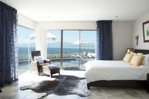 Whale Sanctuary Lodge (1)
